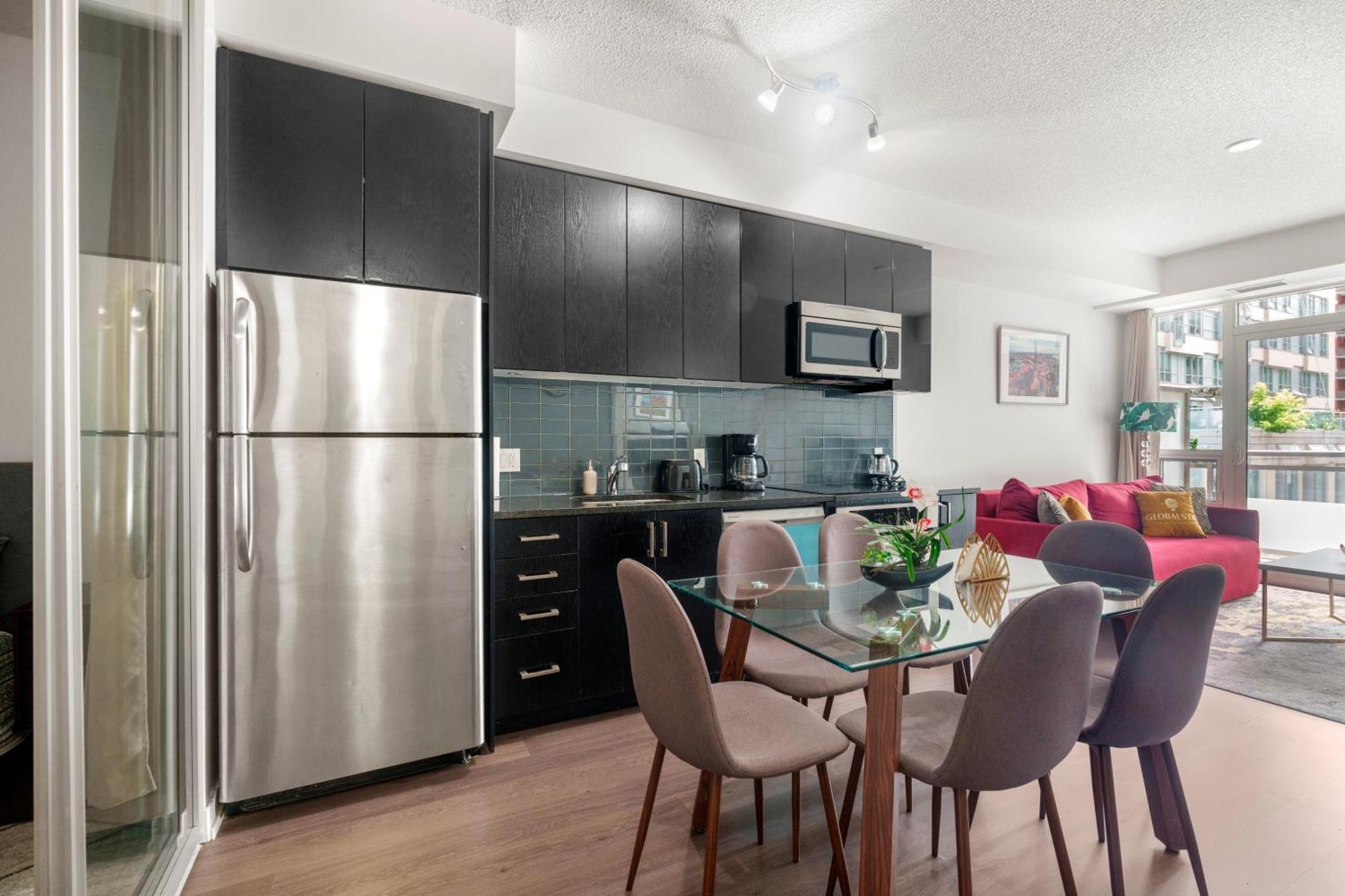 Modern Lillian St Apartments By Globalstay Toronto Dış mekan fotoğraf